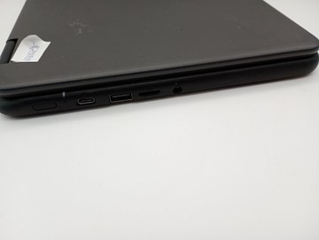 Б/в Ноутбук Dell 11/celeron n4000 ddr4/4gb/ssd 32 gb/*інтегрована 01-201052836
