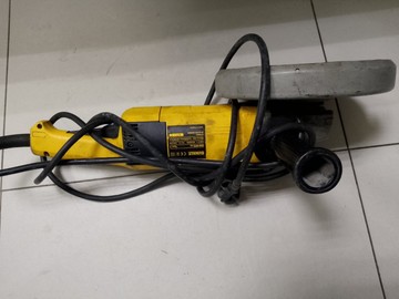 Б/в Шліфмашина кутова Dewalt dw492qs 01-201181074