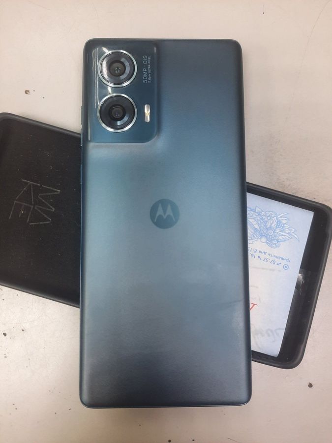 edge 50 fusion 8/256gb