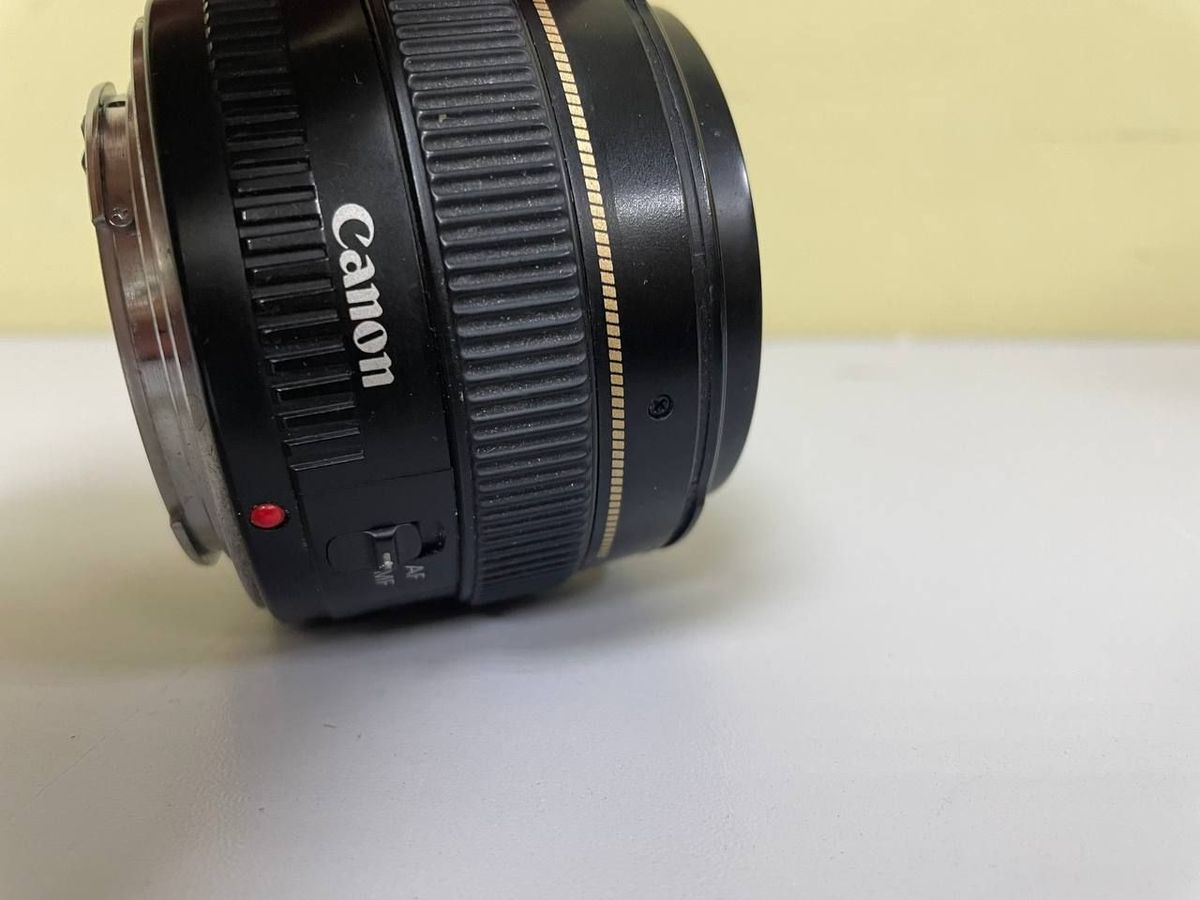 Canon ef 50 mm 1/1.4