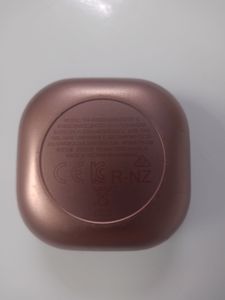 01-200603861: Samsung galaxy buds live