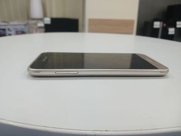 01-200598975: Samsung galaxy j3 2016 j320h