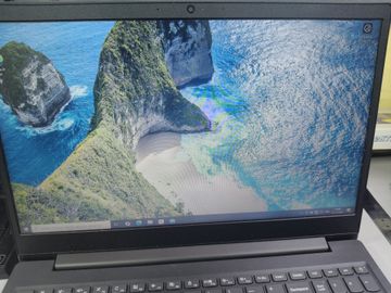 Lenovo 16/ryzen 3 3250u ddr4/4gb ddr3/hdd *відсутній/ssd 256 gb/*інтегрована