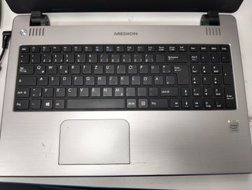 01-200795251: Medion 15”/ celeron n2840/ ram 4gb/ ssd 128gb /*інтегрована