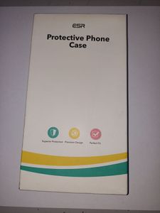 Б/у Чехол Esr 12pro 16-000256477