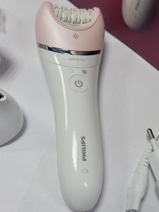 Б/у Эпилятор Philips 8000 series bre721/00 01-200782165