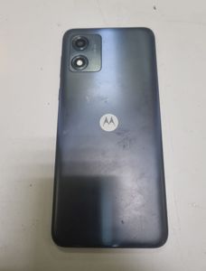 Б/в Мобільний телефон Motorola moto e13 2/64gb 01-200815509