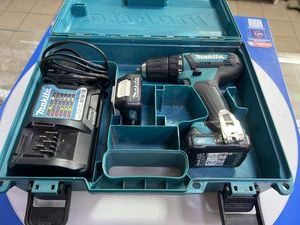 Б/у Шуруповерт Makita df333d 2акб 1.5ah зп 01-200828615