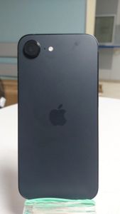 Б/в Мобільний телефон Apple iphone 16e 128gb esim 01-200829226