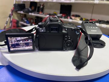 Б/в Фотоапарат Canon eos 60d + ef 24-70mm f/2,8l ii usm 01-200835481