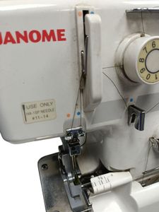 Б/в Швейна машина Janome my lock 204d 01-200784319