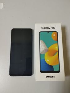 Б/в Мобільний телефон Samsung galaxy m32 6/128gb 01-200839176
