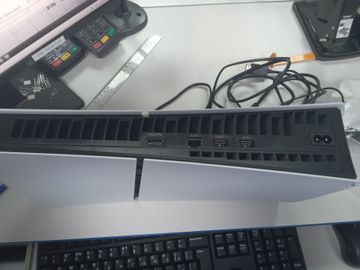 Б/в Ігрова приставка Sony playstation 5 slim 825gb 01-200840426