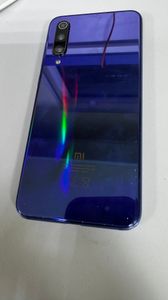 Б/в Мобільний телефон Xiaomi mi 9 se 6/128gb 01-200834578