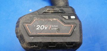 Б/в Шурупокрут Dnipro-M cd-200 2акб 4ah зп 01-200848453