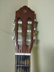 Б/в Класична гітара Yamaha c40 01-200843683