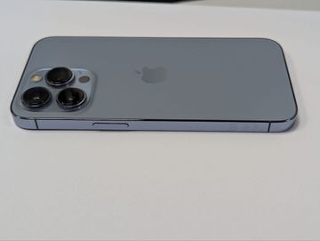Б/у Мобильный телефон Apple iphone 13 pro 256gb 01-200854182