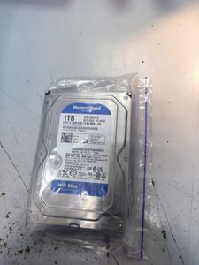 Б/в Жорсткий диск Wd black 1 tb 01-200861612