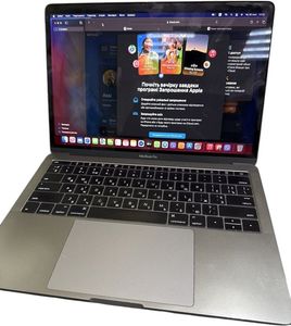 Б/в Ноутбук Apple macbook pro a1708 13,3" core i7 2,5ghz/ram16gb/ssd256gb/intel iris plus graphics 640 01-200804978