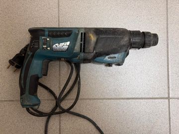 Б/у Перфоратор Makita hr2630 01-200872025