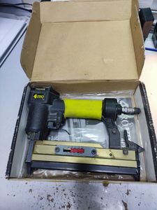 Б/в Степлер пневматичний 4Pro 0625 01-200874913