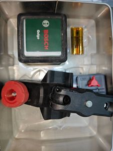 Б/у Лазерный нивелир Bosch quigo 01-200900142