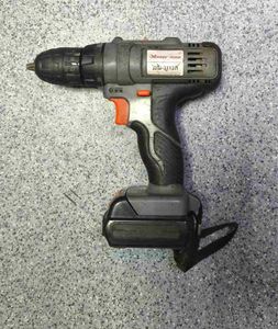 Б/в Шурупокрут Енергомаш дш-3112лб 1акб зп 01-200904829