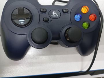 Б/у Геймпад Logitech gamepad f310 01-200912821