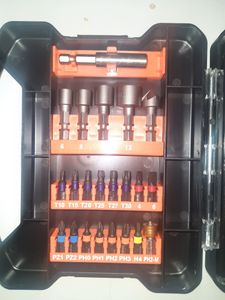 Б/в Набір біт та свердл Dnipro-M drills s bits 41 pcs set 01-200916381