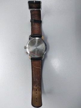 Б/в Годинник Zeppelin zeppelintachymeter base 1000 01-200928261