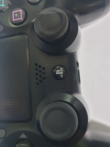 Б/в Геймпад Sony dualshock 4 v2 01-200965765