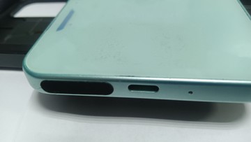 Б/у Мобільний телефон Samsung galaxy a26 5g 6/128gb 01-200992190