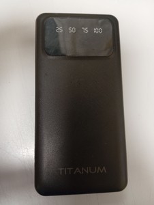 Б/у Повербанк Titanum ol22 01-200994700