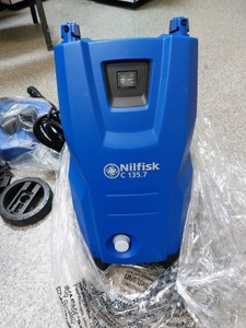 Б/у Минимойка Nilfisk compact 135.7 01-200999278