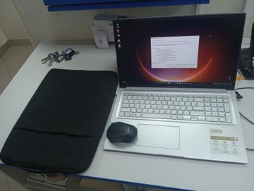 Asus 17/u300 ddr4/8gb ddr4/hdd *відсутній/ssd 512 gb/*інтегрована