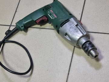 Б/у Дрель ударная Dwt sbm-1050 vs 01-200995042