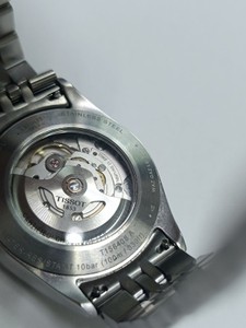 Б/в Годинник Tissot t156.408.11.043.00 01-201038976