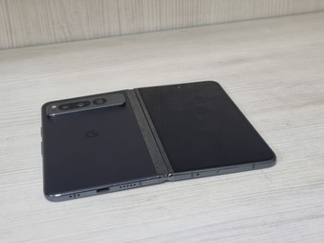 Б/в Мобільний телефон Google pixel fold 12/256gb 01-200979181