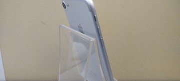 Б/в Мобільний телефон Apple iphone 7 32gb 01-201056191