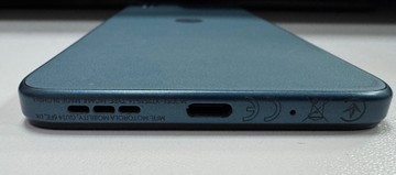 Б/в Мобільний телефон Motorola moto g06 4g 4/64gb 01-201104441