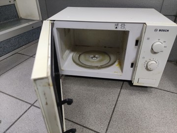 Б/в Мікрохвильова піч Bosch hmt72m420 01-201108433