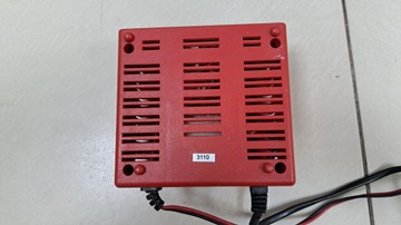 Б/в Зарядний пристрій Arlec compact 2500 01-201106345