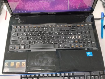 Lenovo 15/celeron 1000m ddr3/4gb ddr3/hdd *відсутній/ssd 240 gb/*інтегрована