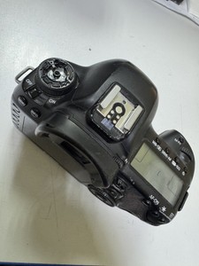 Б/в Фотоапарат Canon eos 5d mark iv body 01-201144830