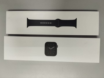 Б/в Смарт-годинник Apple apple watch series 6 gps + cellular 40mm aluminium case 01-201161843