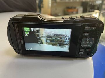 01-200395665: Ricoh wg-80