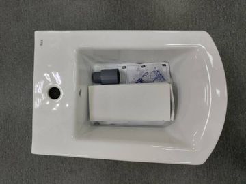 01-200369919: Roca hall 357624000