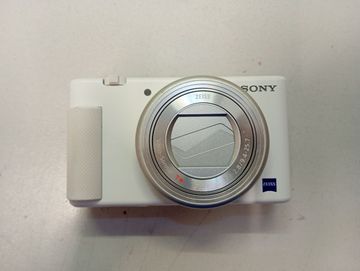 01-200560696: Sony zv-1