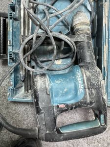 01-200585880: Makita hm0870c