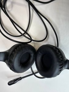 01-200601595: A4Tech hs-8i